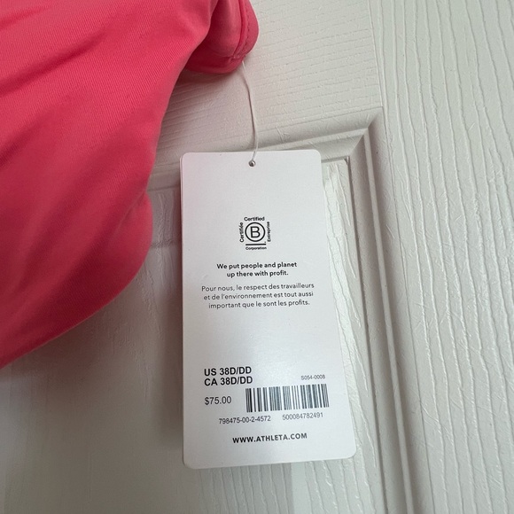 Athleta Hampton Bikini top in pink 38D/DD New With Tags sold out online - Picture 4 of 6
